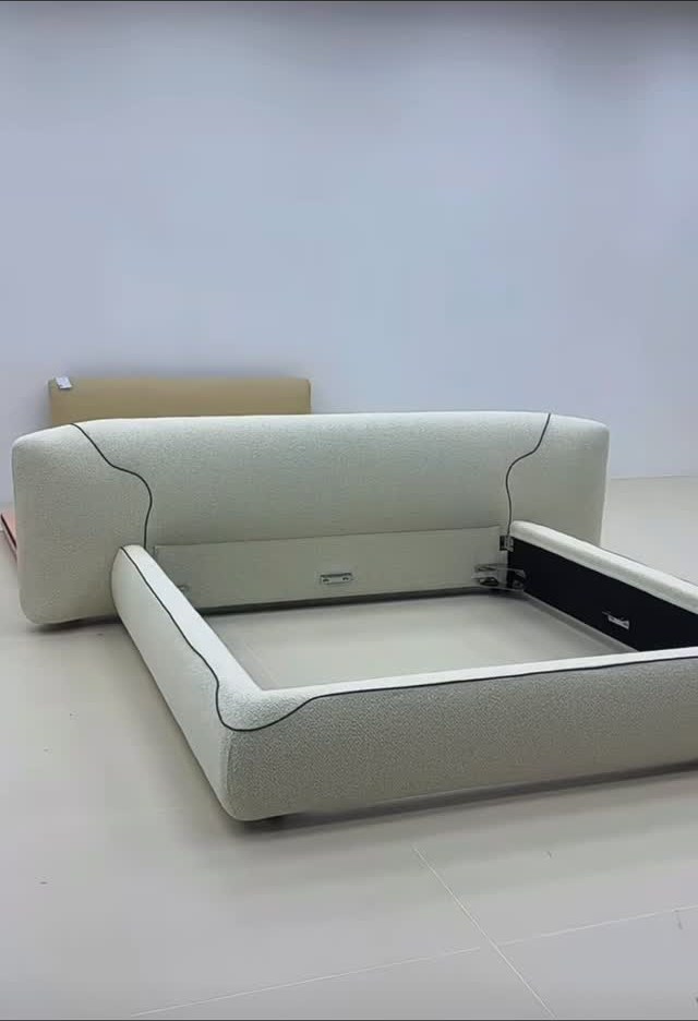 Contrast-Piping Bed